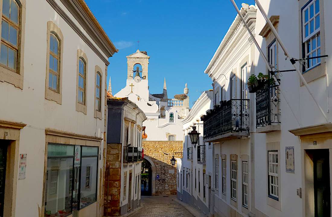 ROMANTIC & RELAXING TOUR OF PORTUGAL