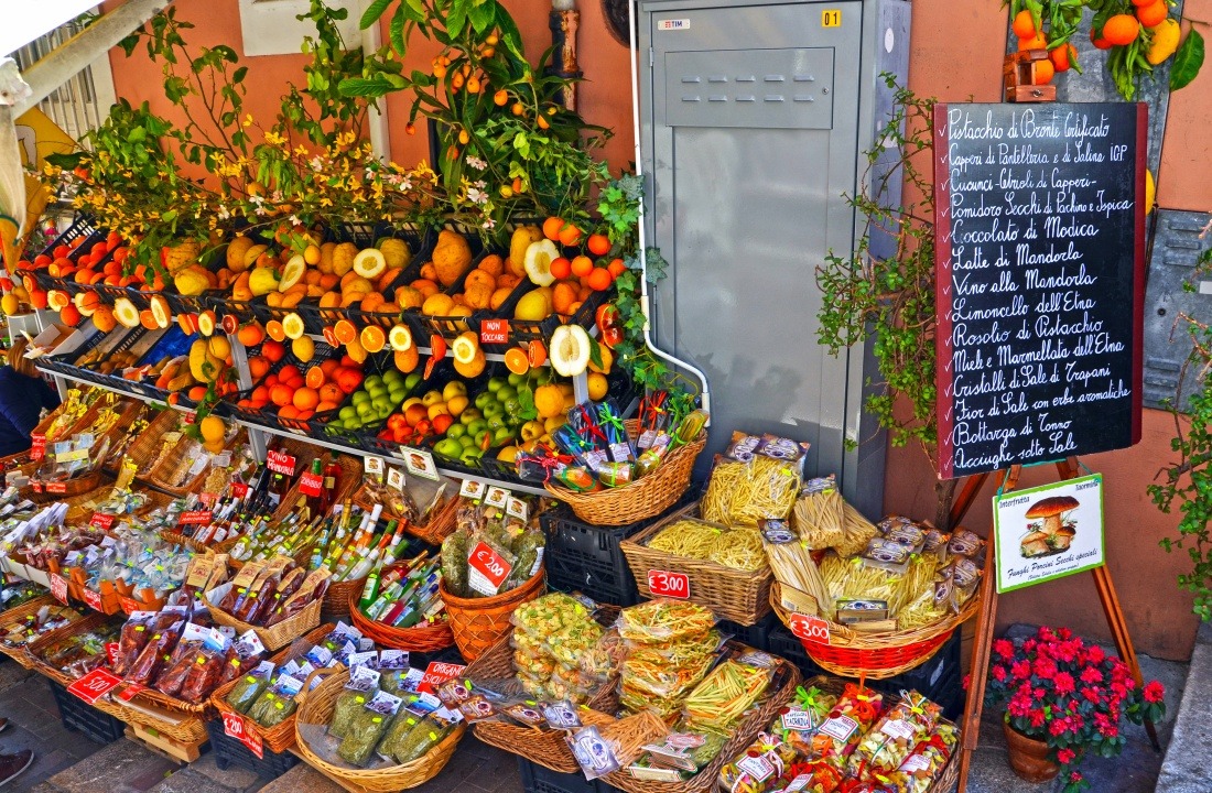 sicily food 1100 x 720